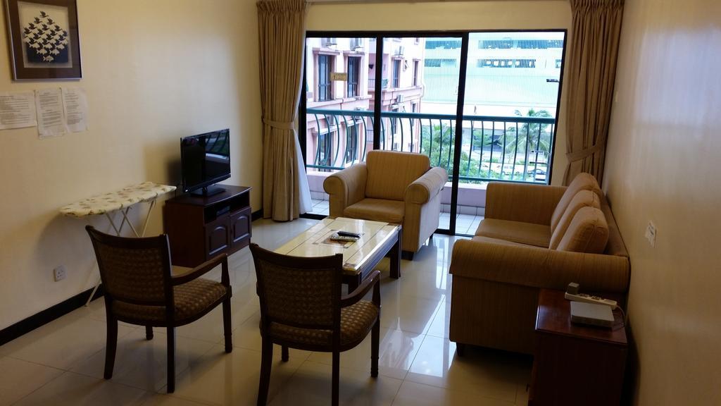 Marina Court-5Bilik 3Tandas 2Tingkat Penthouse 2Parkir Percuma Maksimum 22Org Termsk Kanak2&Marina Court 6Bilik 4Tandas 2RuangTamu 2Dapur 2 Parkir Percuma Maksimum 14Org Termsk Kanak2 Kota Kinabalu Bilik gambar