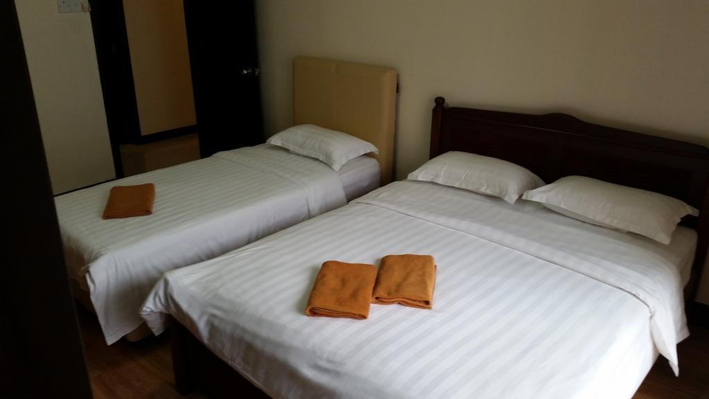 Marina Court-5Bilik 3Tandas 2Tingkat Penthouse 2Parkir Percuma Maksimum 22Org Termsk Kanak2&Marina Court 6Bilik 4Tandas 2RuangTamu 2Dapur 2 Parkir Percuma Maksimum 14Org Termsk Kanak2 Kota Kinabalu Bilik gambar