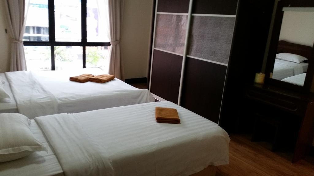 Marina Court-5Bilik 3Tandas 2Tingkat Penthouse 2Parkir Percuma Maksimum 22Org Termsk Kanak2&Marina Court 6Bilik 4Tandas 2RuangTamu 2Dapur 2 Parkir Percuma Maksimum 14Org Termsk Kanak2 Kota Kinabalu Bilik gambar