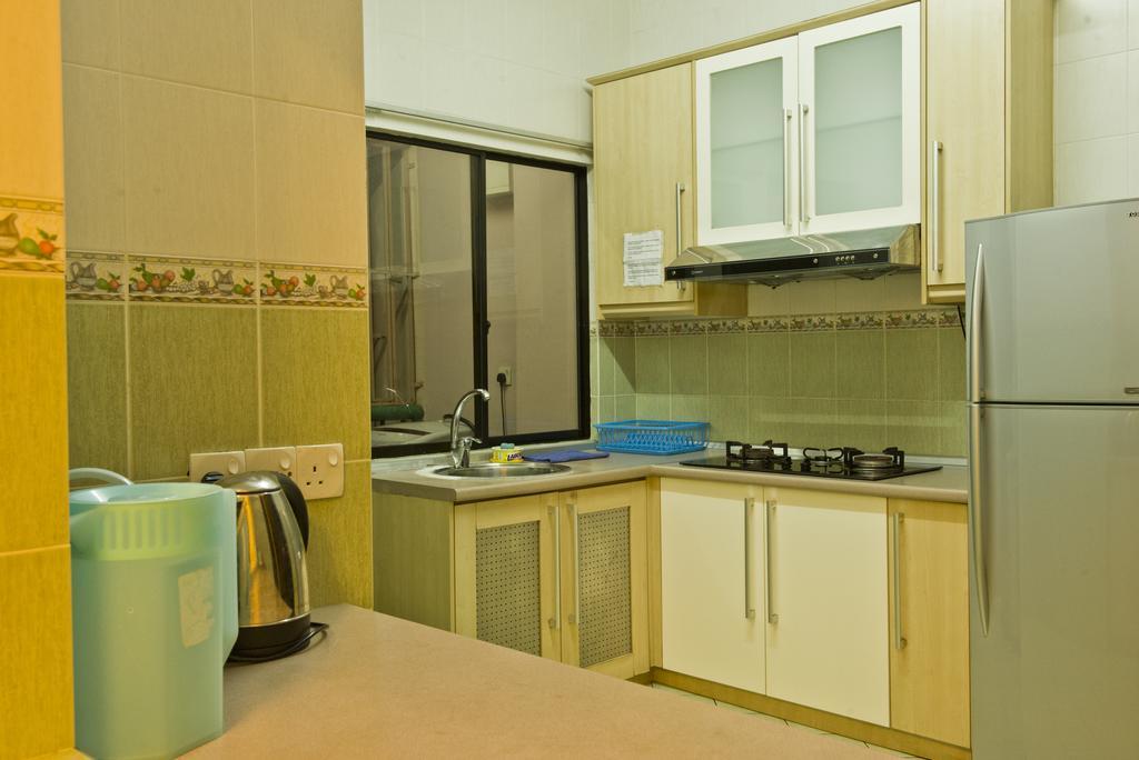 Marina Court-5Bilik 3Tandas 2Tingkat Penthouse 2Parkir Percuma Maksimum 22Org Termsk Kanak2&Marina Court 6Bilik 4Tandas 2RuangTamu 2Dapur 2 Parkir Percuma Maksimum 14Org Termsk Kanak2 Kota Kinabalu Luaran gambar
