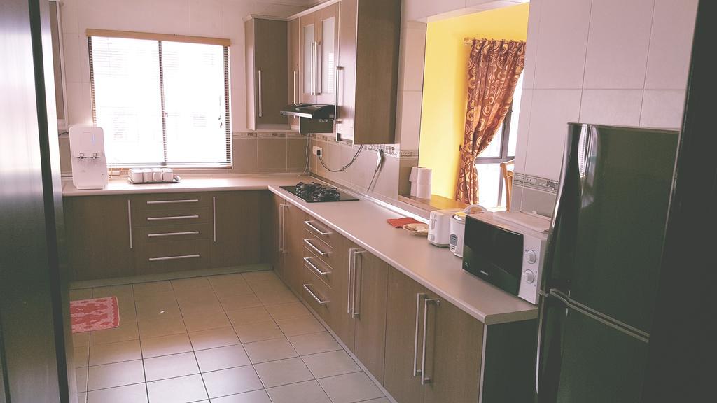 Marina Court-5Bilik 3Tandas 2Tingkat Penthouse 2Parkir Percuma Maksimum 22Org Termsk Kanak2&Marina Court 6Bilik 4Tandas 2RuangTamu 2Dapur 2 Parkir Percuma Maksimum 14Org Termsk Kanak2 Kota Kinabalu Luaran gambar